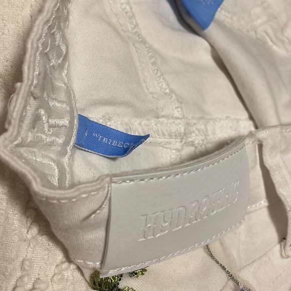 Hydraulic White Denim Mesh Overlay Floral Butterfly Tribeca Mid Rise Mini Skirt - Picture 9 of 12